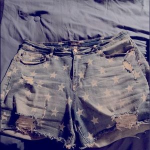 3xl Judy Blue distressed shorts